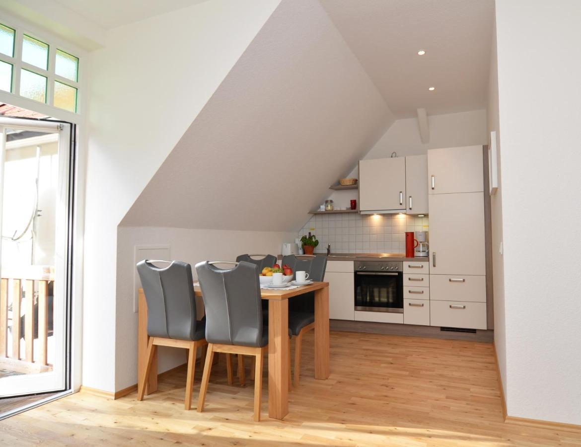 Schloms Hof Apartment Waffensen Bagian luar foto